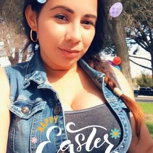 Meet your Posher, Adriana